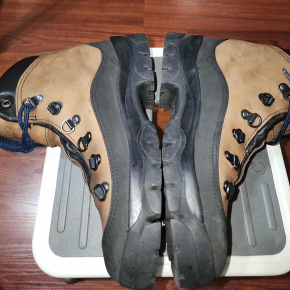 Danner Combat Hiker Shoes - Picture 6 of 15